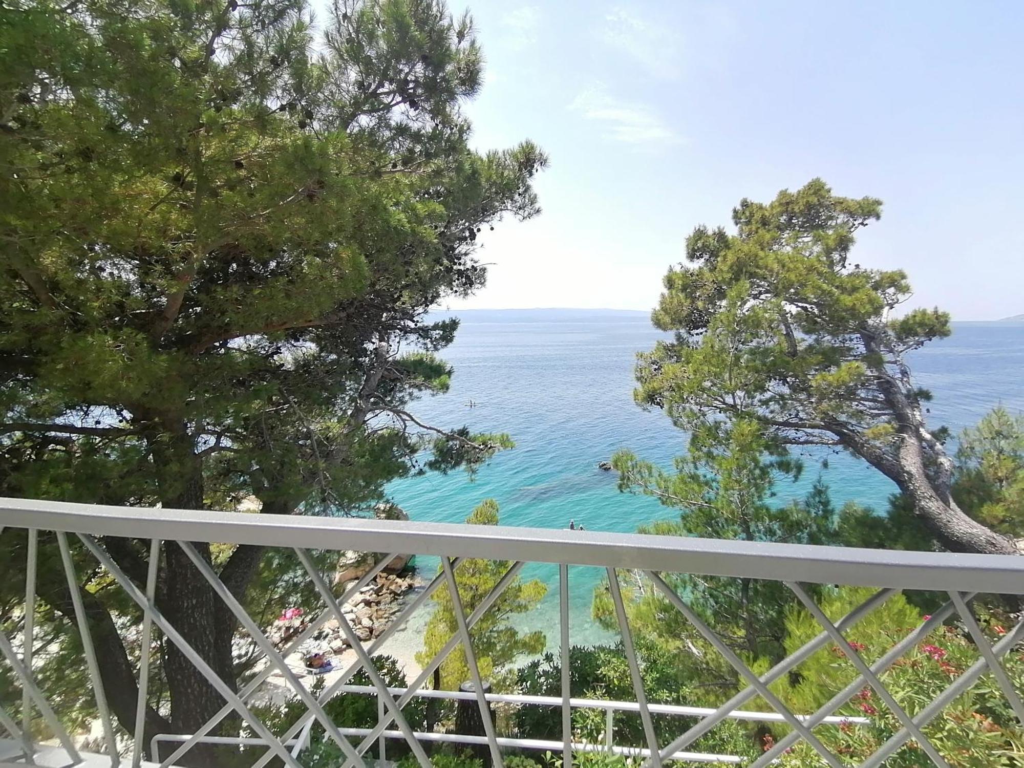 Mares - 20 M From The Appartement *