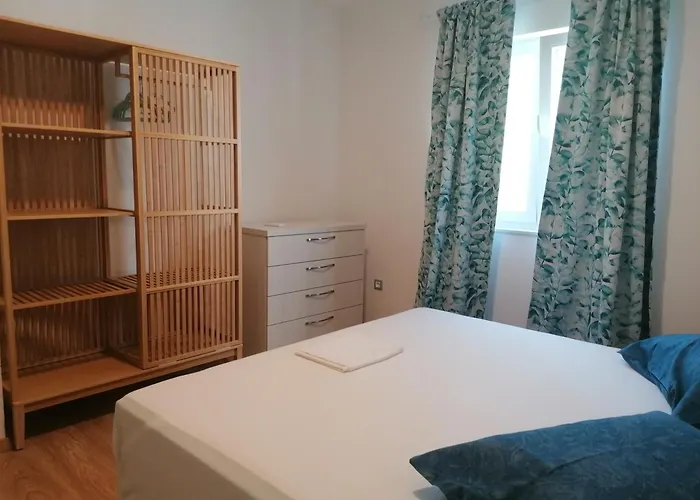 Apartmani Mares - 20 M From The Beach